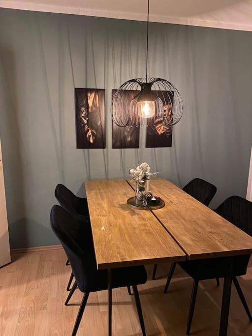 Design, Hochschule, Wildpark, Zentral, Waipu Tv, Netflix Apartman Pforzheim Kültér fotó